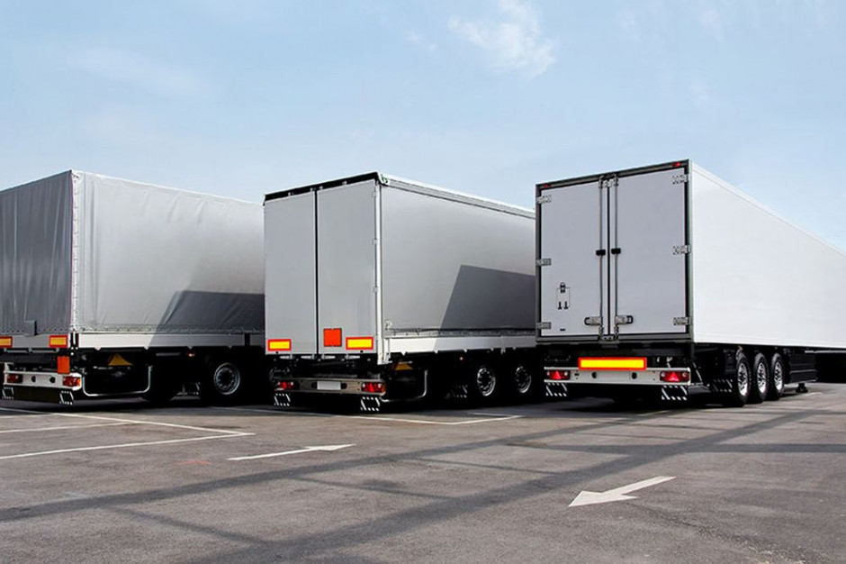 25-metrowe ciężarówki na polskich drogach wymagają działania rządu