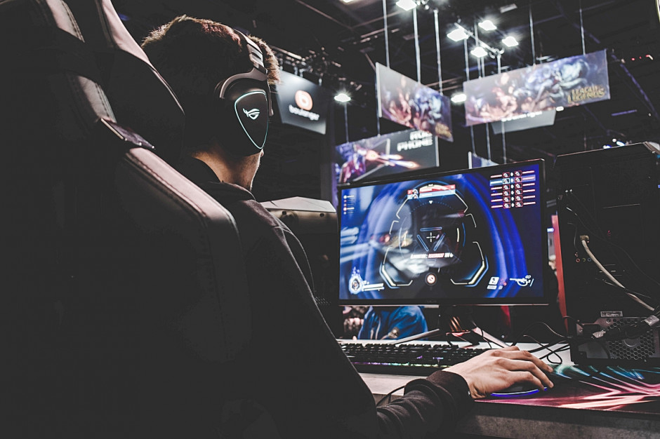 Esport i gaming w Polsce – raport 