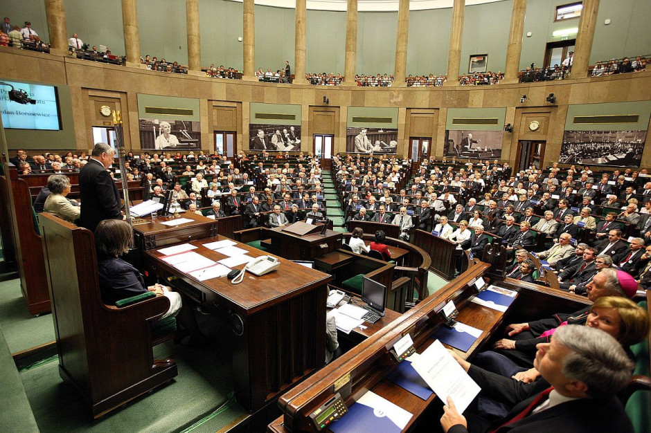 Wybory Parlamentarne I Referendum Na Ywo Relacja Live Komentarze Oceny Wyniki