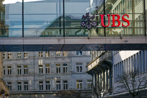 UBS zarobił w minionym roku 29 mld dolarów, głównie dzięki przejęciu aktywów upadłego Credit Suisse