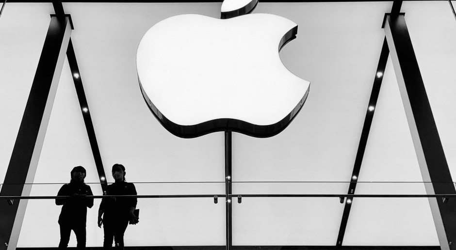 Presja Chin zadziałała. Apple usuwa znane aplikacje ze swojego sklepu