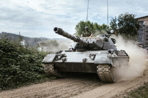 Estonia kupi sprzęt wojskowy dla Mołdawii i Ukrainy