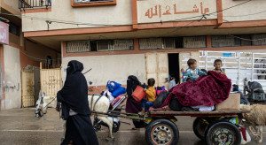 Rząd zatwierdził kontynuację operacji w Rafah; trwa ostrzał miasta