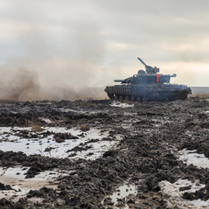Россия потеряла около 4 тысяч человек. танки в войне с Украиной